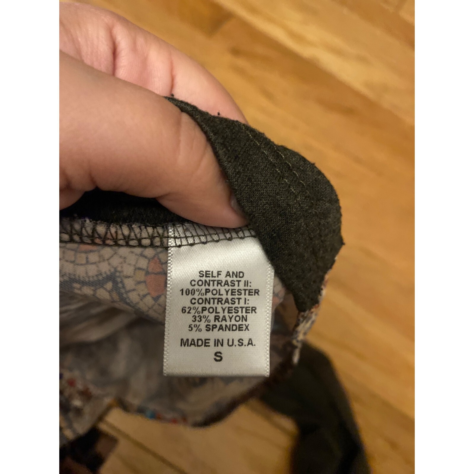 Bobeau, women's solid front/floral patterned back… - image 7