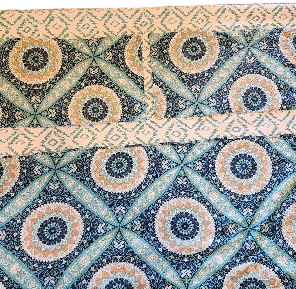 Edredón acolchado King y 2 fundas de almohada King reversibles costero boho 86"x100" Foto 4 de 4