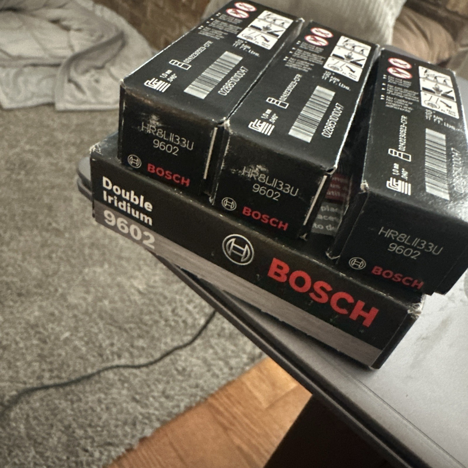 NEW Lot of 7 BOSCH 9602 HR8LII33U DOUBLE IRIDIUM OE FINE WIRE SPARK PLUGS