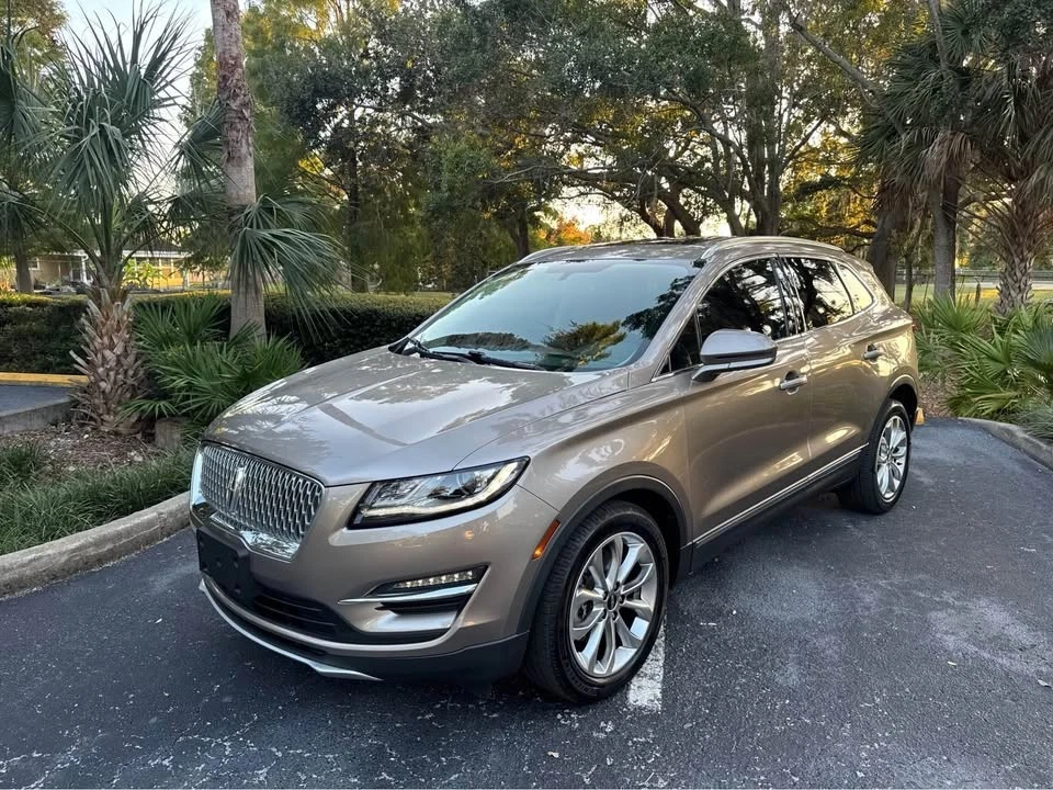 Lincoln MKC Select 2019 ¡48 k millas! Foto 2 de 4