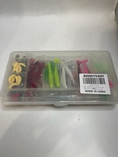 Kit de señuelos de pesca de 132 piezas - cebos suaves, ganchos, cucharas de natación completas señuelos