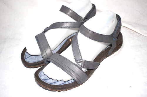 Teva cabrillo sandals 8M womens blue gray leather velXcro stappy worn once! - Picture 4 of 14