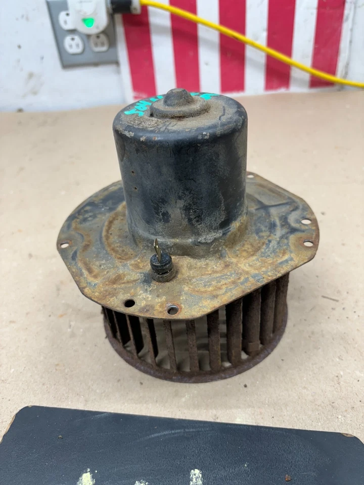 Motor soplador usado 1967 1968 1969 1970 OEM AC DELCO CAMARO NOVA GTO GMC 5044555 Foto 3 de 4