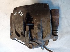 15EB* Mercedes-Benz E-Klasse W211 Bremssattel vorne Links