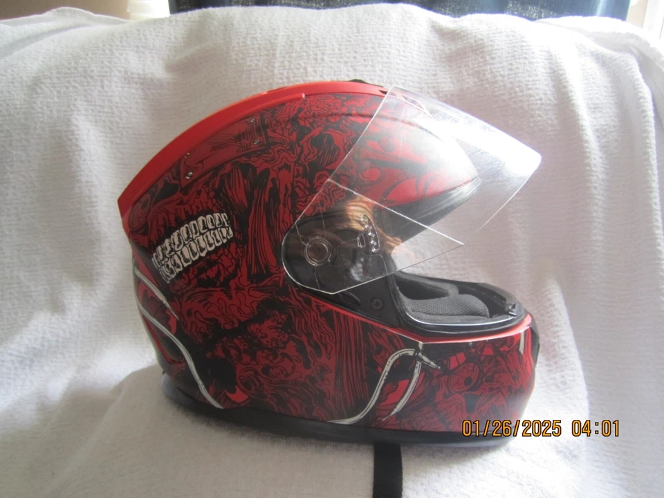 Motorcycle helmet - Image 2 of 4