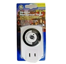 GE - Automatic 24-hour Mechanical Indoor Timer - White