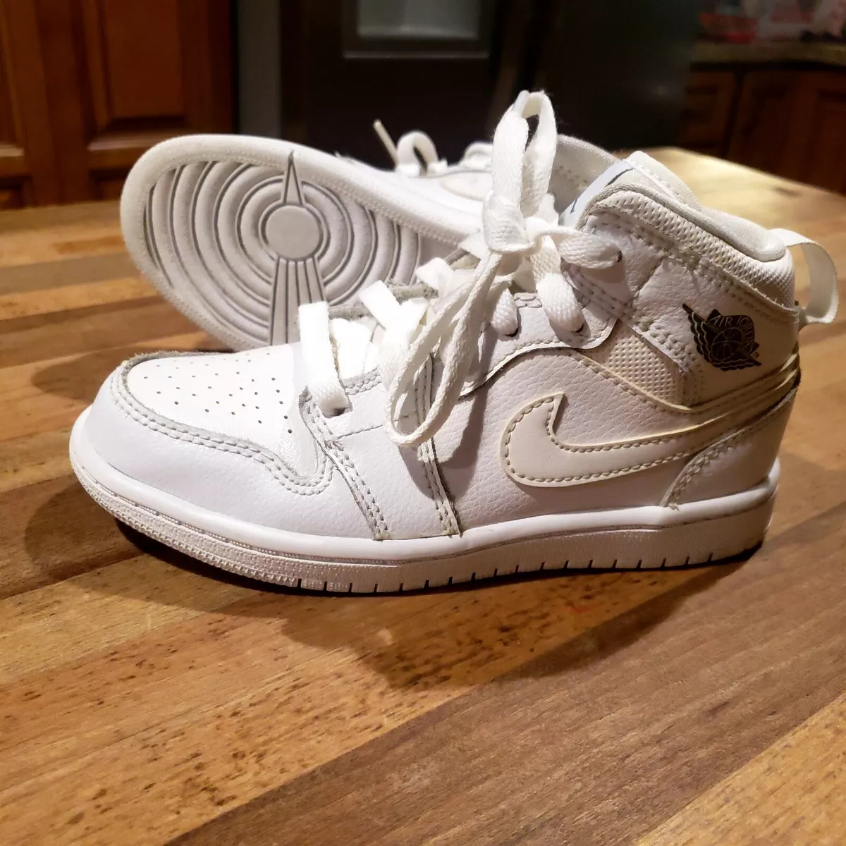 12c nike hotsell