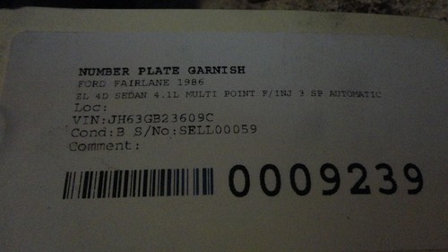 Ford Fairlane ZL 1986 number plate garnish - Picture 5 of 5