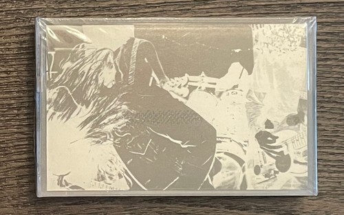 Nirvana - "Bleach" STILL SEALED 1st UK Cassette Tape 1990 - 11 Tracks RARE!