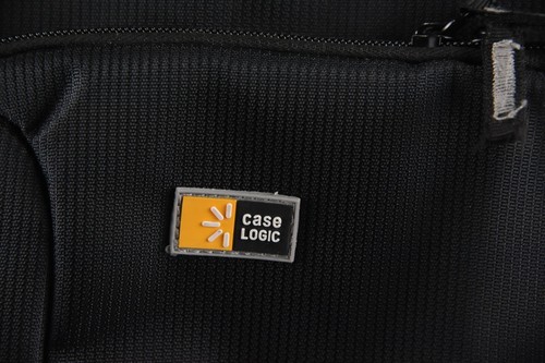 Case Logic Camera Backpack for DSLR TBC307 Padded Black Gray 14 X 10 X 6 - Picture 3 of 10