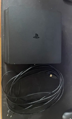 Sony PlayStation 4 Slim 500GB Spielkonsole - Schwarz (CUH-2016A)