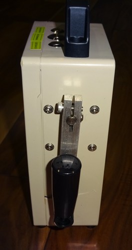 Generador de Manivela 150W, Mango Plegable Central Eléctrica Portátil, Aleación de Aluminio - Imagen 7 de 10