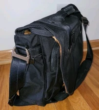 TUMI Casual Line TTech Briefcase Business Bag 56070D 15.5 Black 