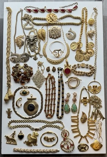 Huge Gold Tone Estate Jewelry Lot Trifari ART KJL & More Signed & Unsigned