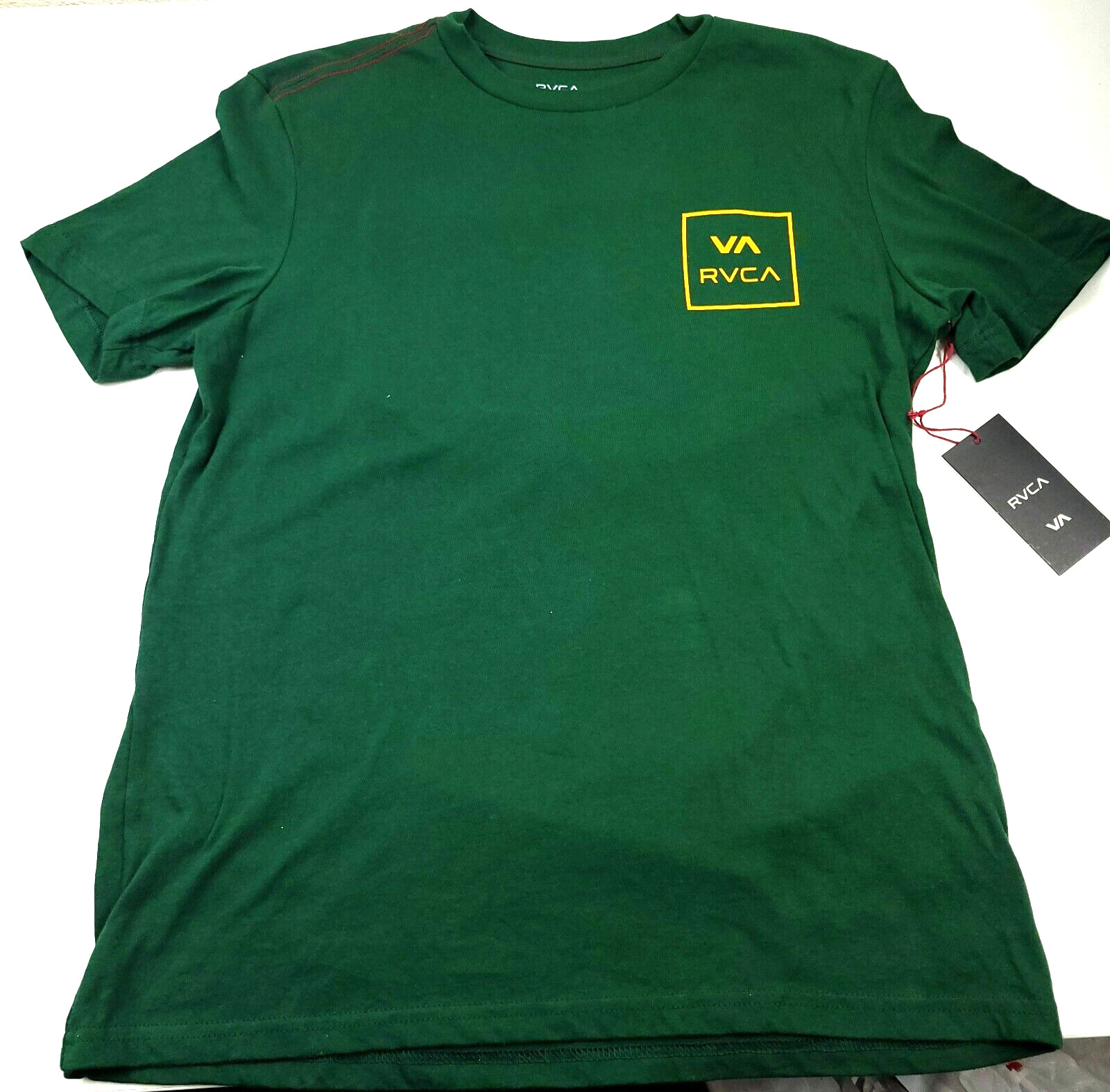 RVCA All the Way Short Sleeve Screen Tee T-Shirt in Hunter Green Mens Size Small