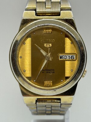 Seiko 5 Automatic Day & Date 7S26-0450 Vintage Rare Wrist Watch Japan 21Jewels