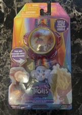 DreamWorks Trolls Band Together 9" Hug Time Talking Bracelet Light  Sound A-2