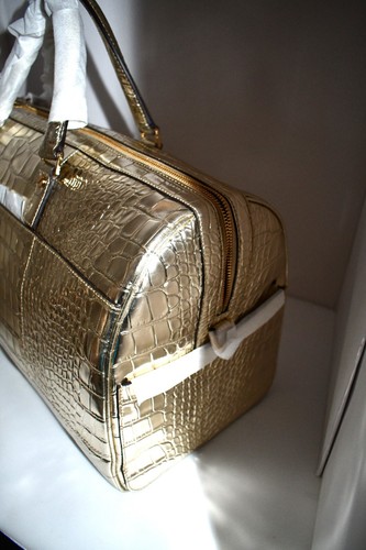 Michael Kors Weekender Tasche XL Metallic Krokodilleder in Gold #30F4G - Bild 7 von 11