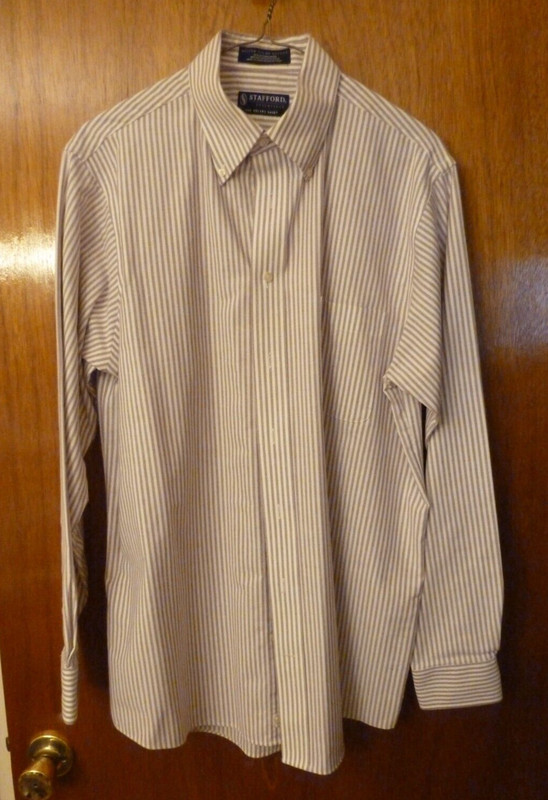 2 MENS STAFFORD LONG SLEEVE BUTTON DOWN DRESS SHIRTS  STRIPED EXCELLENT 15 1/2