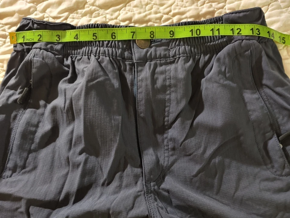 Endura Shorts Medium Navy Grey Black Nylon Cargo Cycling Adjustable Zipper - Image 2 of 4