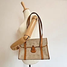 Dior Honeycomb Shoulder Bag  M01-0406