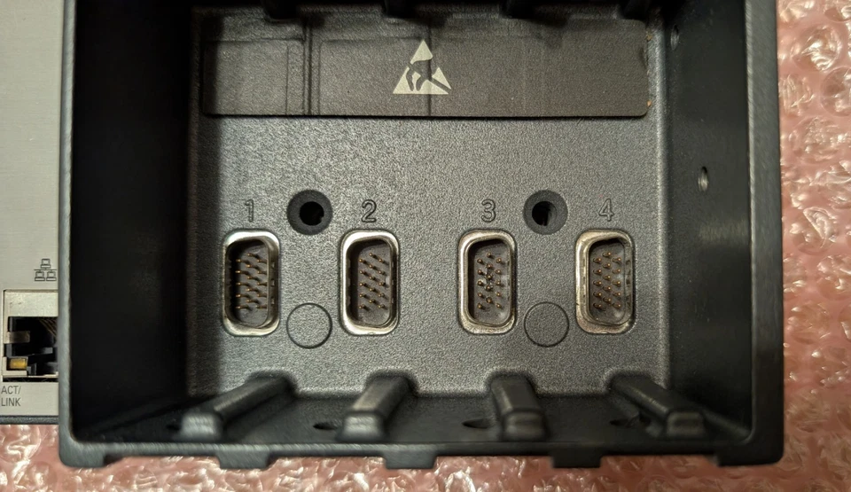 National Instruments NI cRIO-9076 4 channel Compact RIO chassis 781716-01 - Image 3 of 4