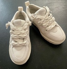 UGG Women  s Minimel Lace-Up Suede Sneakers Size 7 Jasmine Brand New