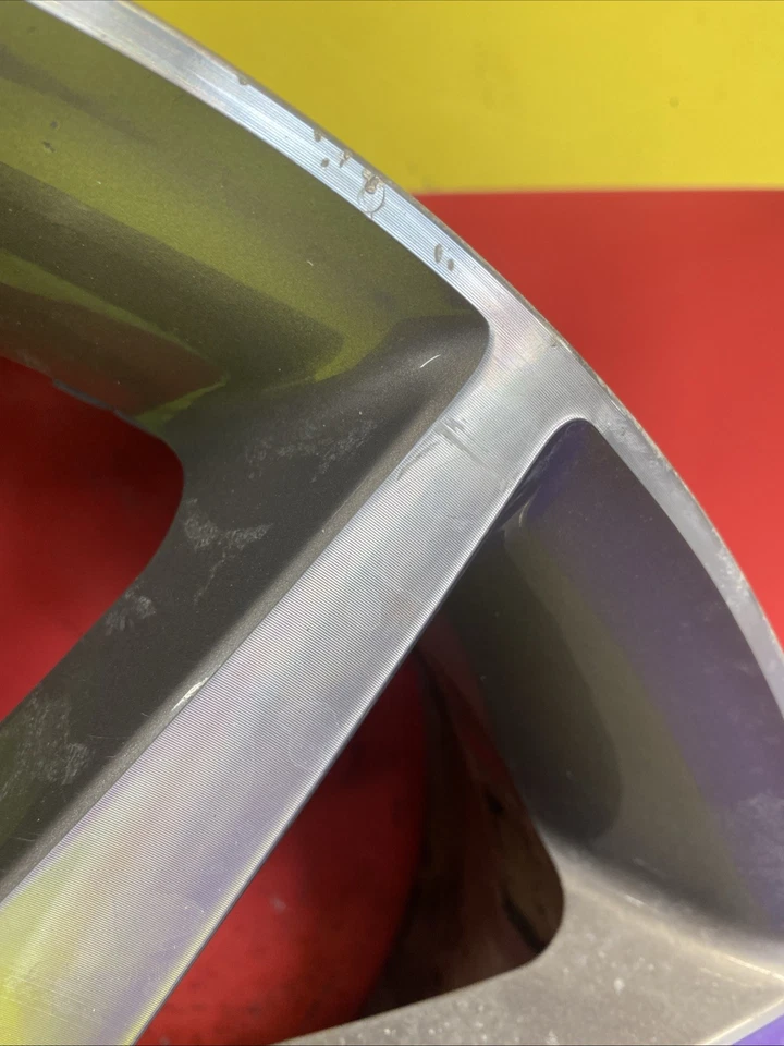 Buick Enclave 2013 2014 2015 2016 2017 2019 19" Factory OEM Wheel Rim - Image 4 of 4