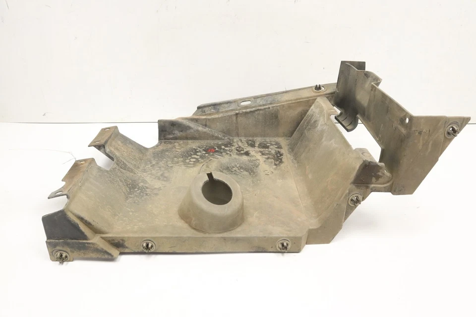 Can-Am Commander 800 MAX DPS 17 Under Seat Splash Guard Right 707900006 52357 Foto 2 de 4