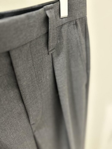 LEMAIRE Tuck Slacks 46 Gray Wool/Polyester Blend Beautiful Silhouette - Picture 5 of 8