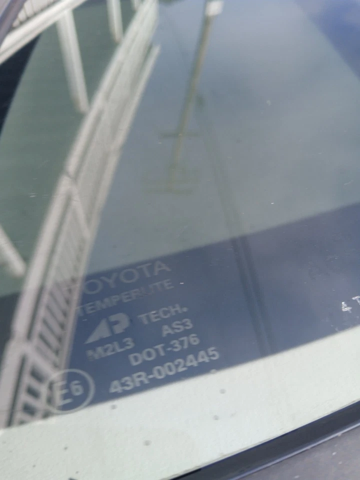 TOYOTA TACOMA 1995-2004 ventana trasera de vidrio con ventana corredera manual OEM Foto 2 de 4