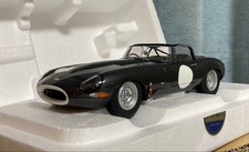 Autoart Jaguar E-type Lightweight 1/18