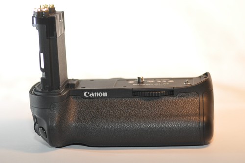 Canon BG-E20 Grip for Canon EOS 5D mark IV NICE