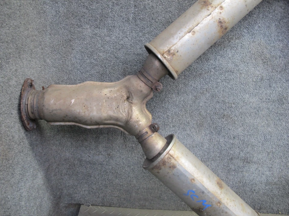 92-97 LEXUS UZZ30L SC400 REAR EXHAUST PIPE RESONATOR OEM - Image 3 of 4