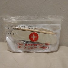 VTG 80s Avon Nail Emergency Kit NIP Clippers, Cuticle Pusher, Emory & Foam Board