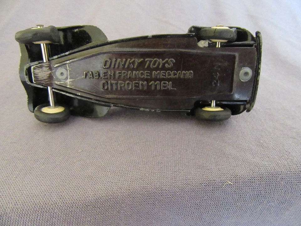 828F Vintage 1952 Dinky 24N Francia Citroën 11 BL Traction Avant Nero 1:43 - Immagine 3 di 4