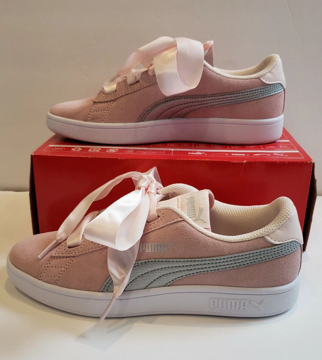 Puma Smash v2 Ribbon Jr Suede Leather Pearl Puma Silver Size 5.5 M US Kids NIB
