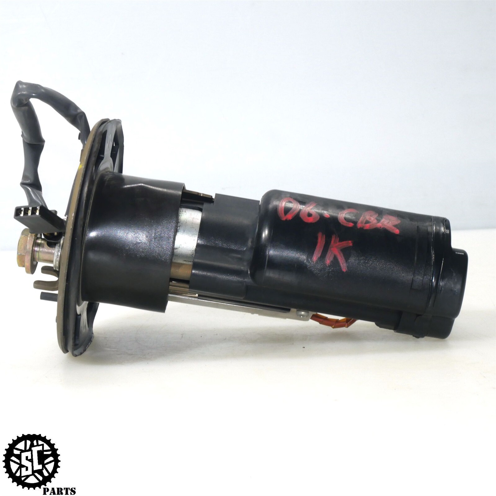 06 07 HONDA CBR1000RR FUEL PUMP 16700MELD21 H32 eBay
