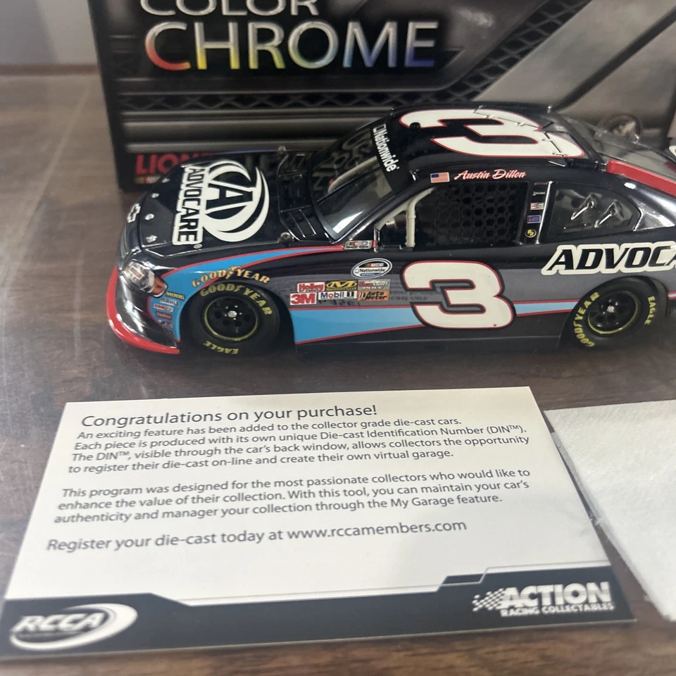 Coche fundido a presión Impala 2013 Austin Dillon #3 Advocare - color cromo Nascar Foto 2 de 4