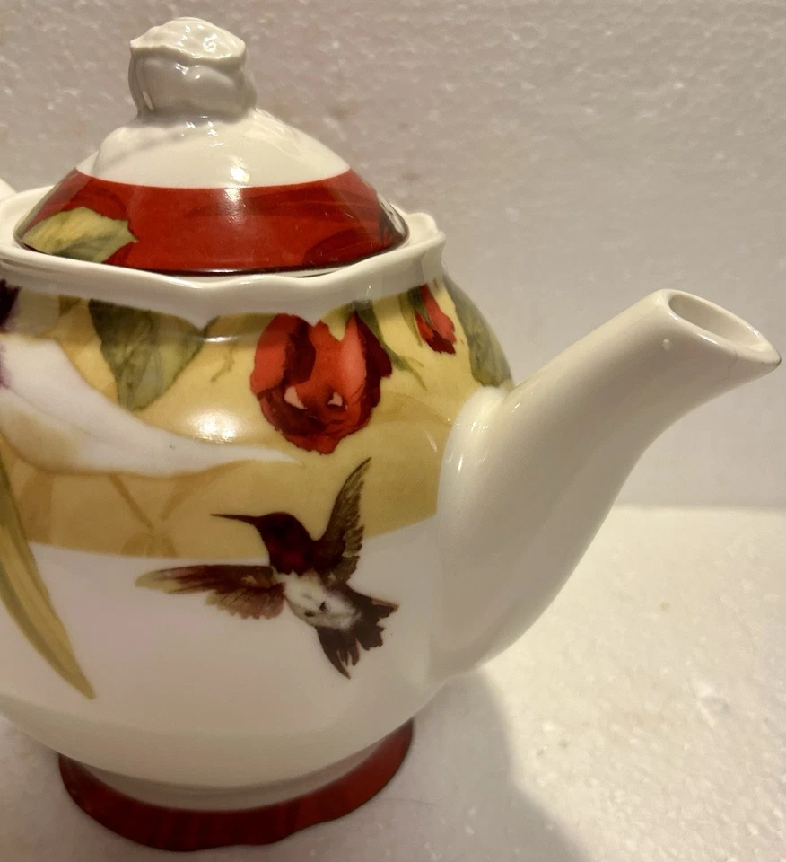 222 Fifth International Belize Floral Porcelain 5 cup Teapot Hummingbird - Image 2 of 4