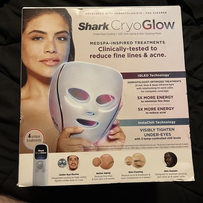 Shark CryoGlow FW312 LED Face Mask - NEW IN BOX!