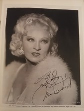 Outstanding 20x25cm Dedicated Photo by Mae West (1930s)