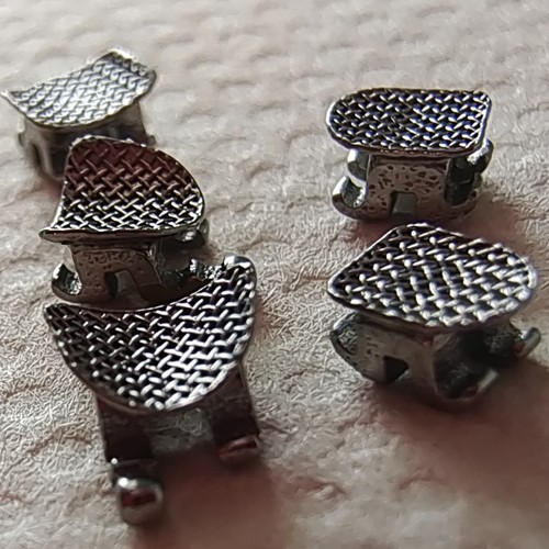 20 Packungen Dental Kieferorthopädische Bracket Zahnspangen Standard MBT .022 Haken 3-4-5 Mesh - Bild 6 von 10