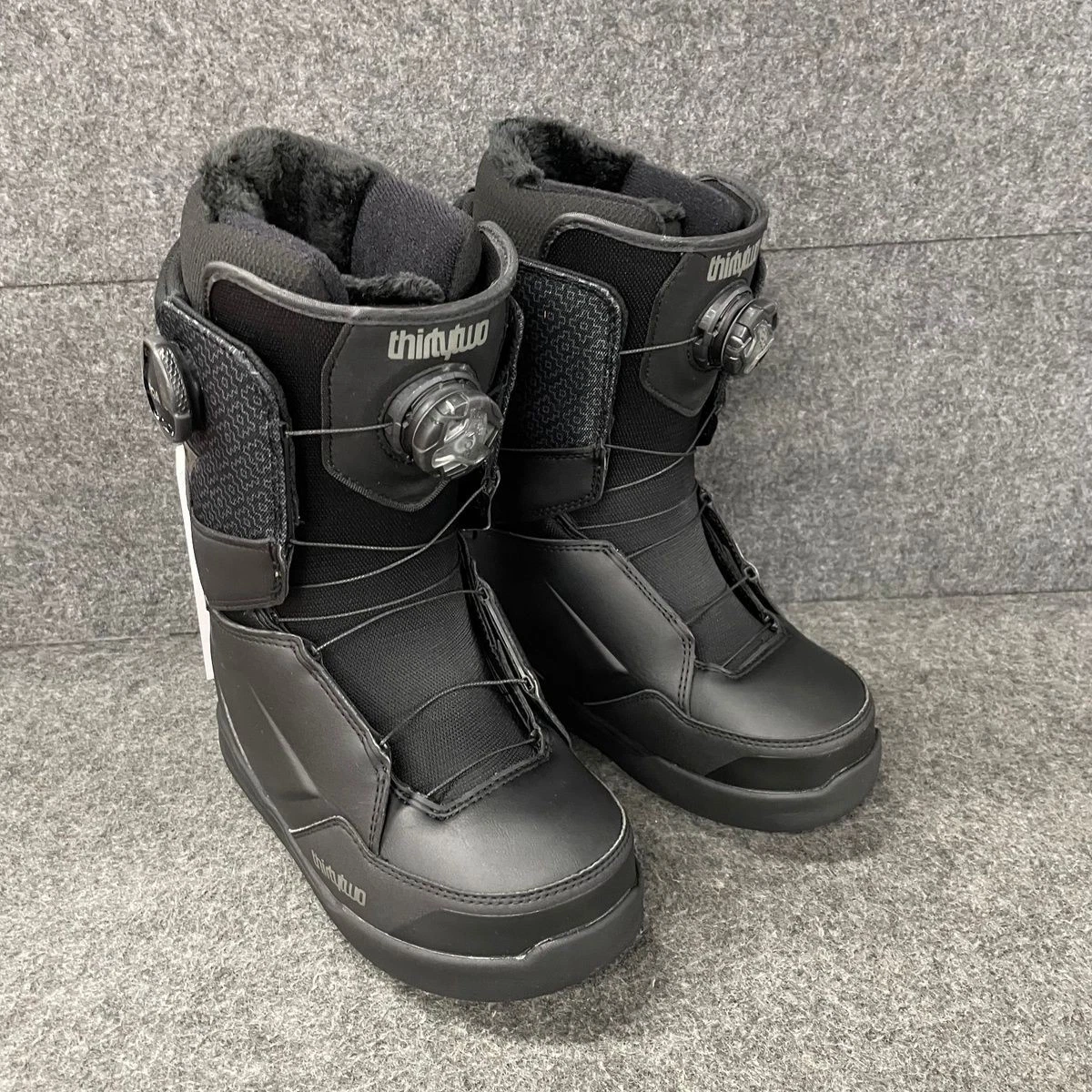 THIRTYTWO Lashed Double Boa Snowboard Boots Women's Size 6.5 Black