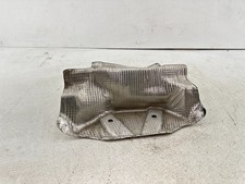 AUDI A4 2017-2023 ESCAPE TRASERO DELANTERO PROTECTOR PLACA TÉRMICO OEM