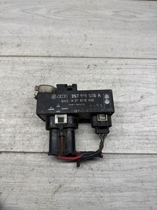 Volkswagen PASSAT B5 1996 Relais Kühlerlüfter 357919506A OLO31142