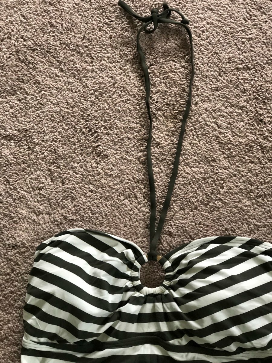 Picture 3 of 4