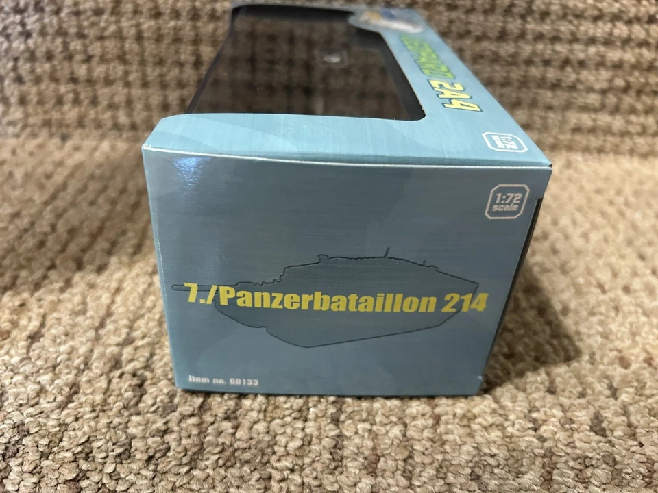 Dragon Armor 1:72 Leopard 2A4 Battle Tank, 4./PanzerLehrbataillon 93, No. 60082 - Image 4 of 4