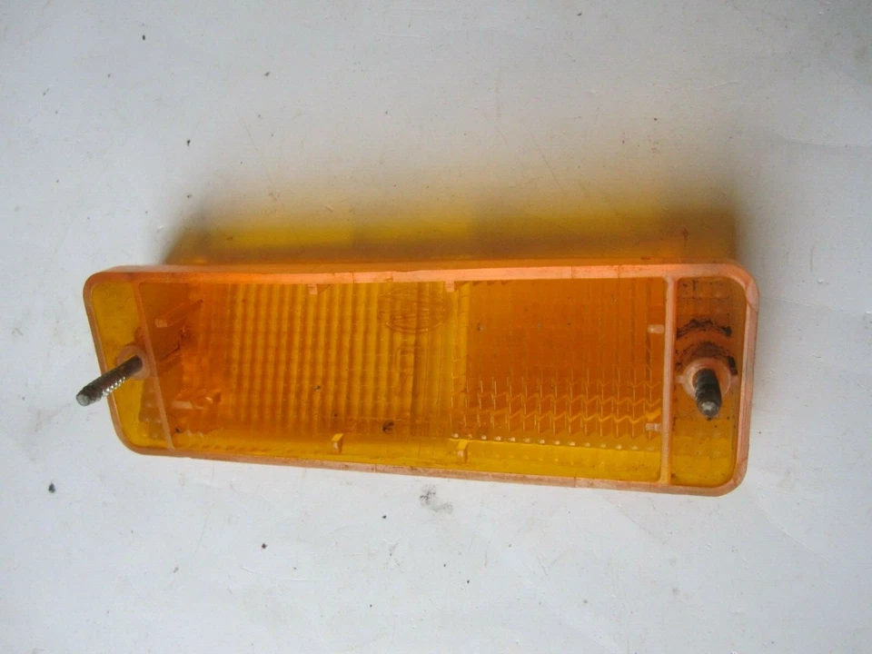 AUDI 4000 QUATTRO HECHO EN ALEMANIA HELLA LENTE GIRATORIA DELANTERA DERECHA TVK32 Foto 2 de 3