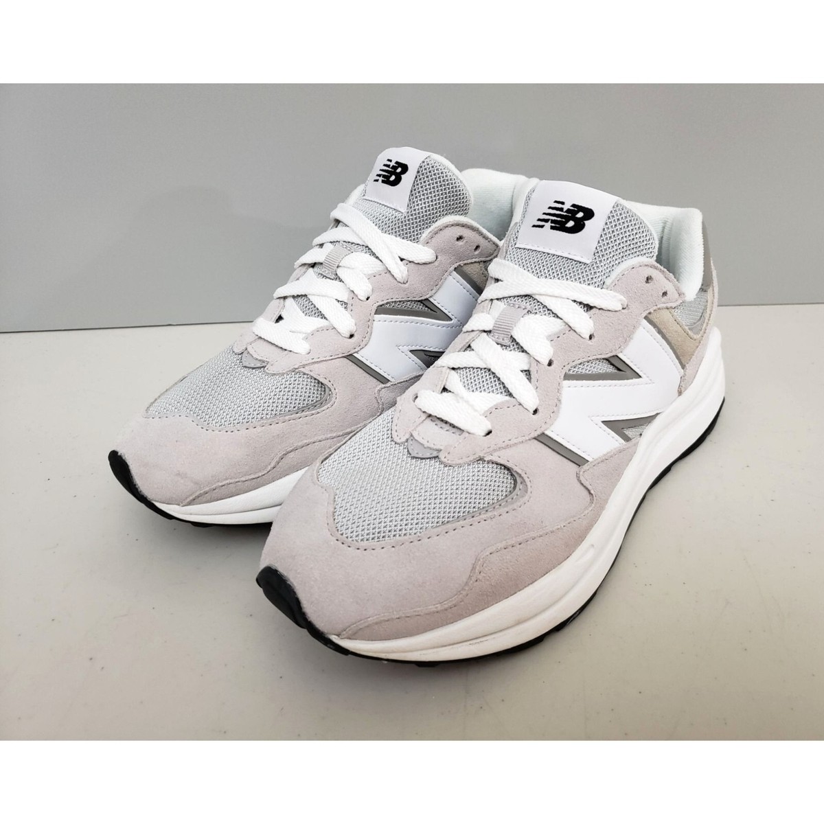 New Balance 57/40 Sneakers in Rain Cloud Gray Mens Size 8 | eBay display picture 3